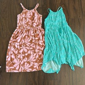 Set of girls sundresses like new! Carters size 7